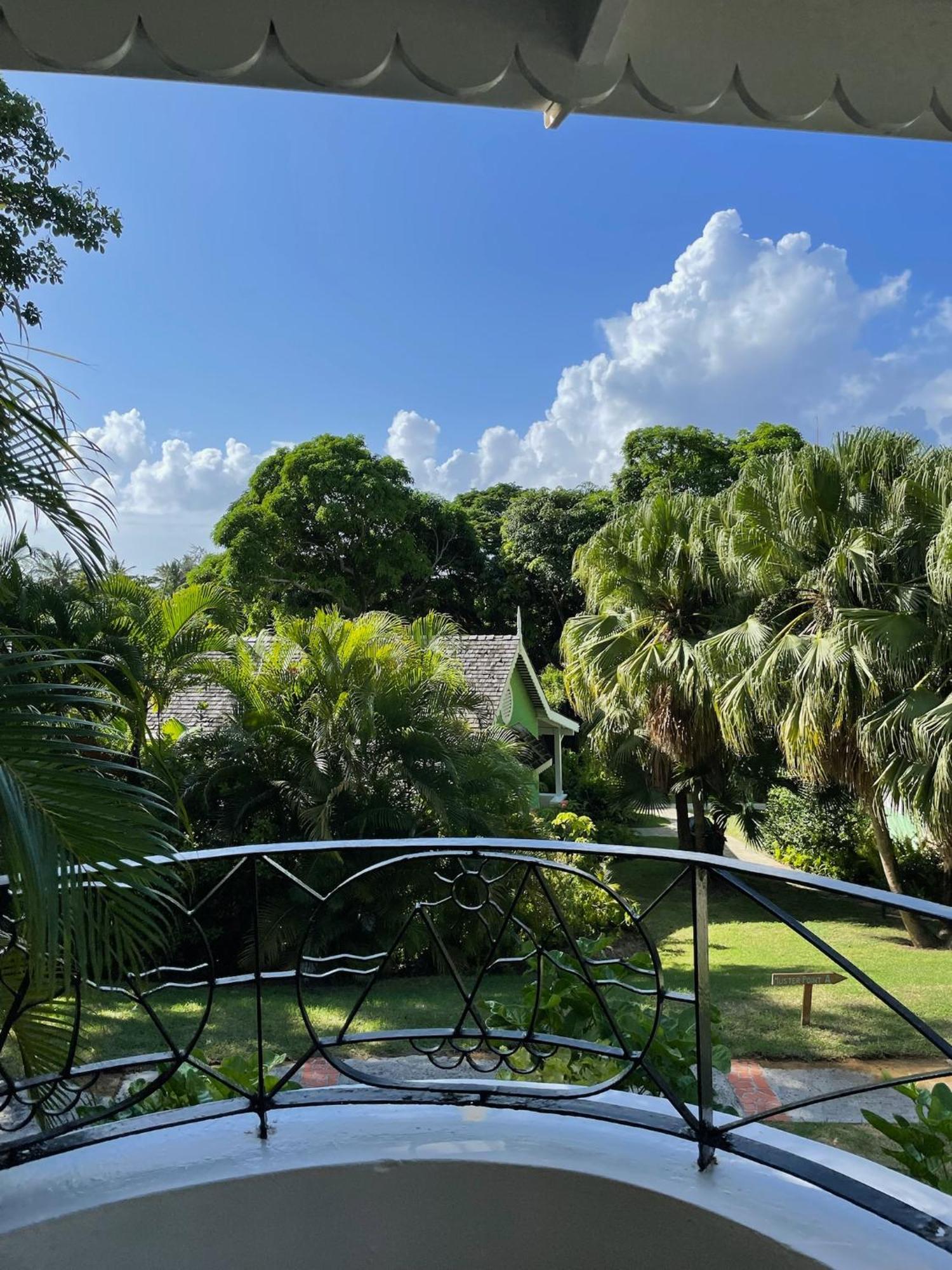 Hotel East Winds St. Lucia à Gros Islet Extérieur photo
