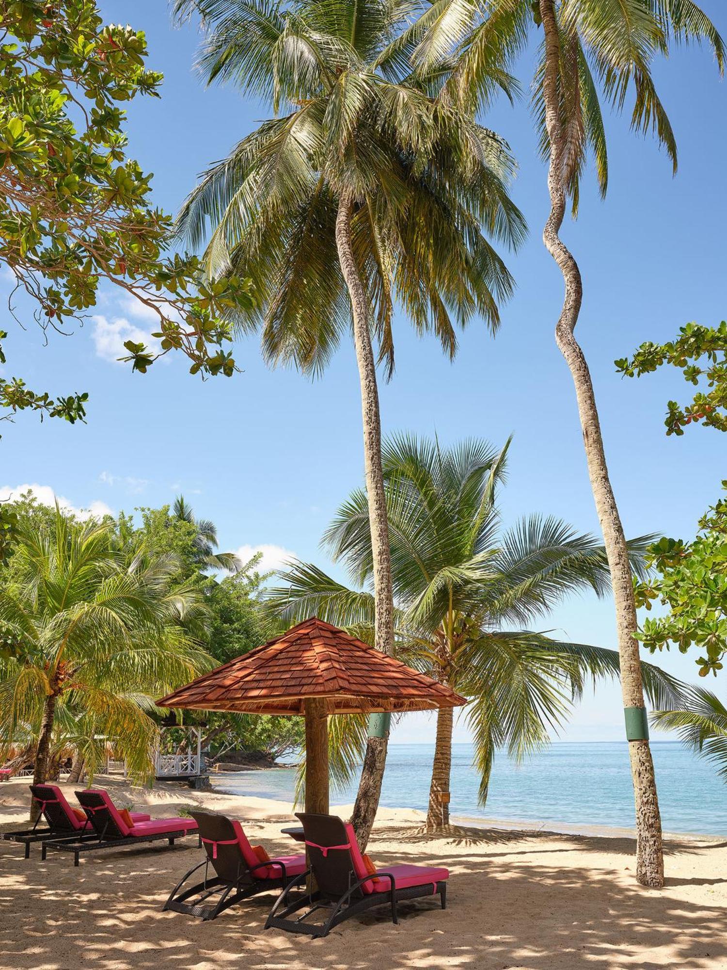 Hotel East Winds St. Lucia à Gros Islet Extérieur photo