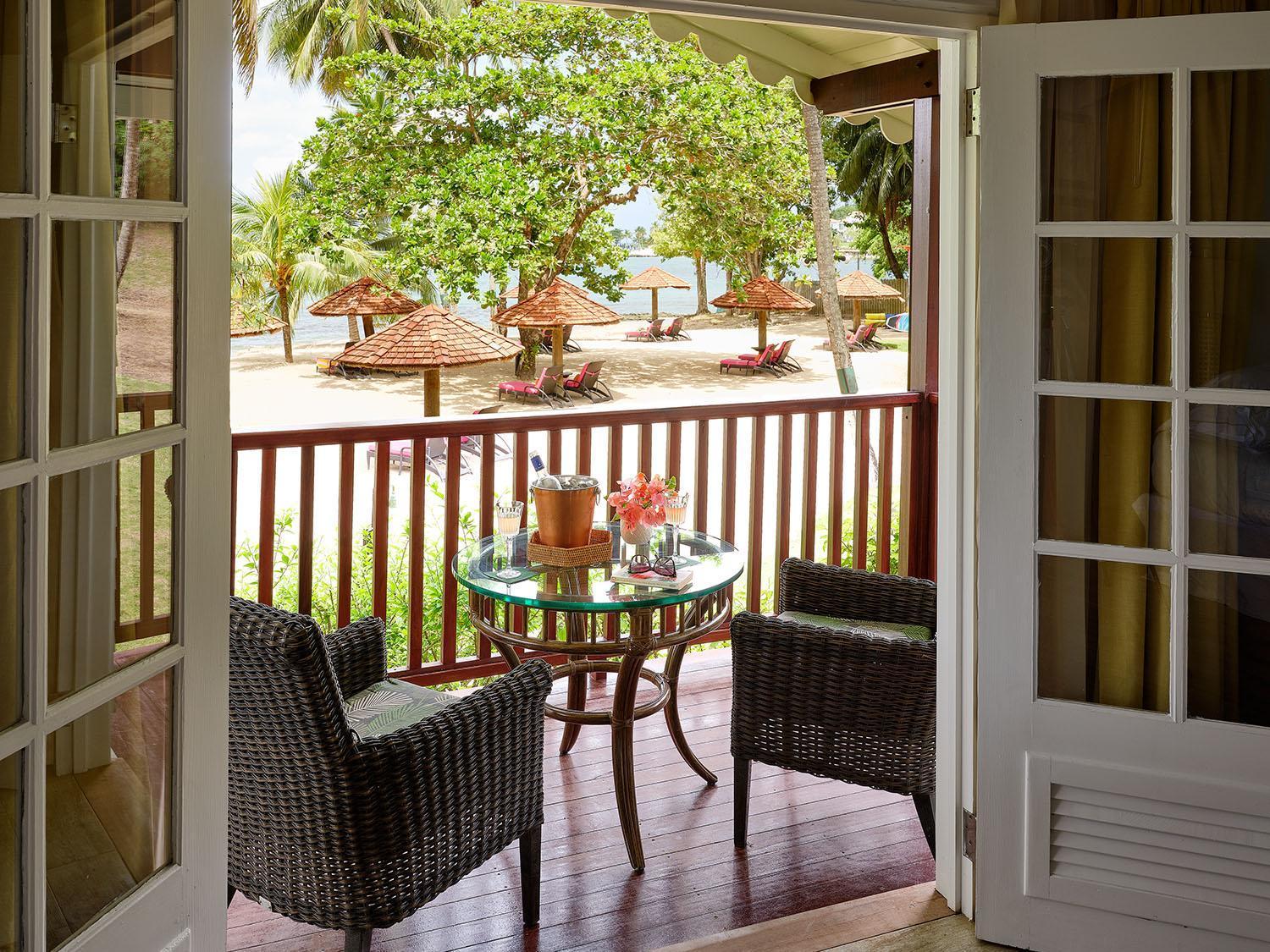 Hotel East Winds St. Lucia à Gros Islet Extérieur photo