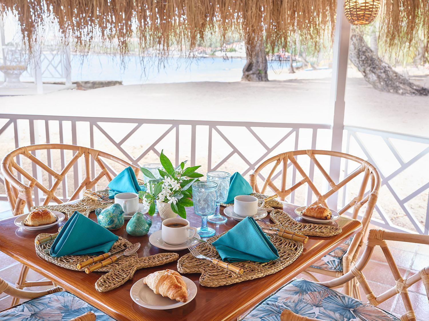 Hotel East Winds St. Lucia à Gros Islet Extérieur photo