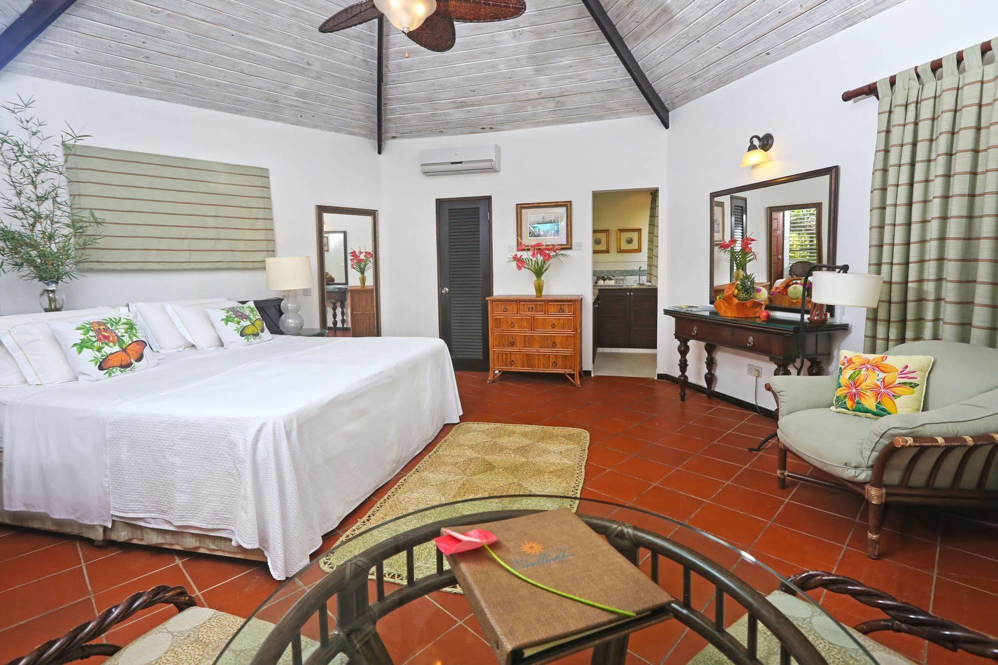Hotel East Winds St. Lucia à Gros Islet Extérieur photo